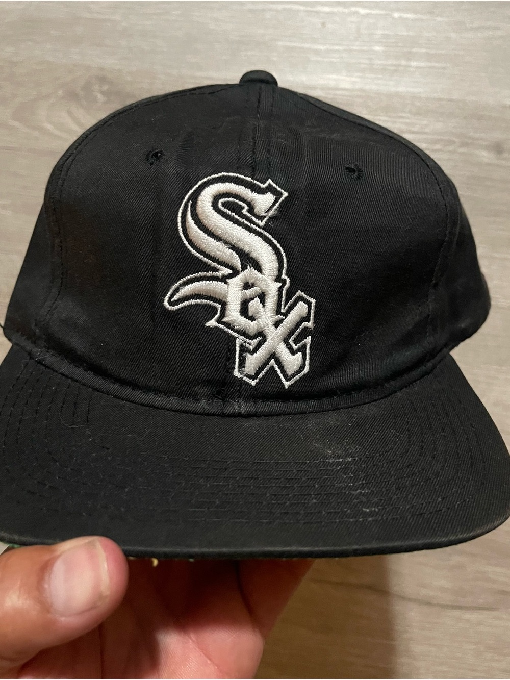 Chicago White Sox Black Logo Baseball Hat